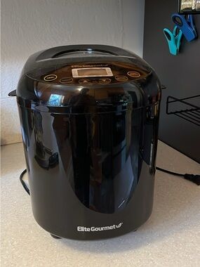 Elite Gourmet Black Bread Maker